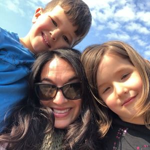 Meet your Posher, Andrea